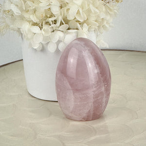 Rose Quartz Dome - Radiant Rainbows, 237g