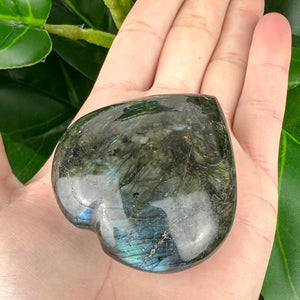 Labradorite Heart Crystal | Protection, Intuition & Transformation