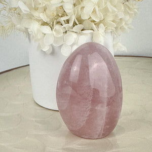 Rose Quartz Dome - Radiant Rainbows, 237g