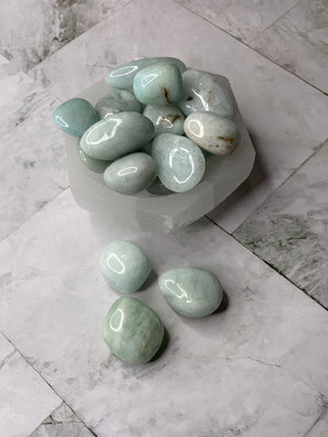 High Quality Aquamarine Tumbled Stone