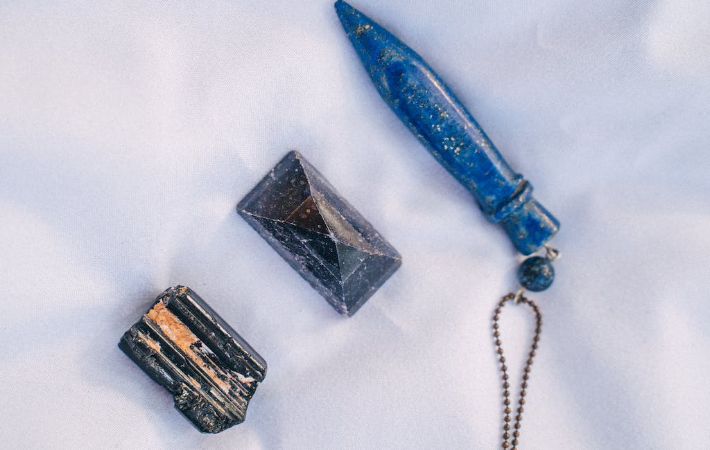 Protection for the Empath: The Power of Black Tourmaline and Selenite