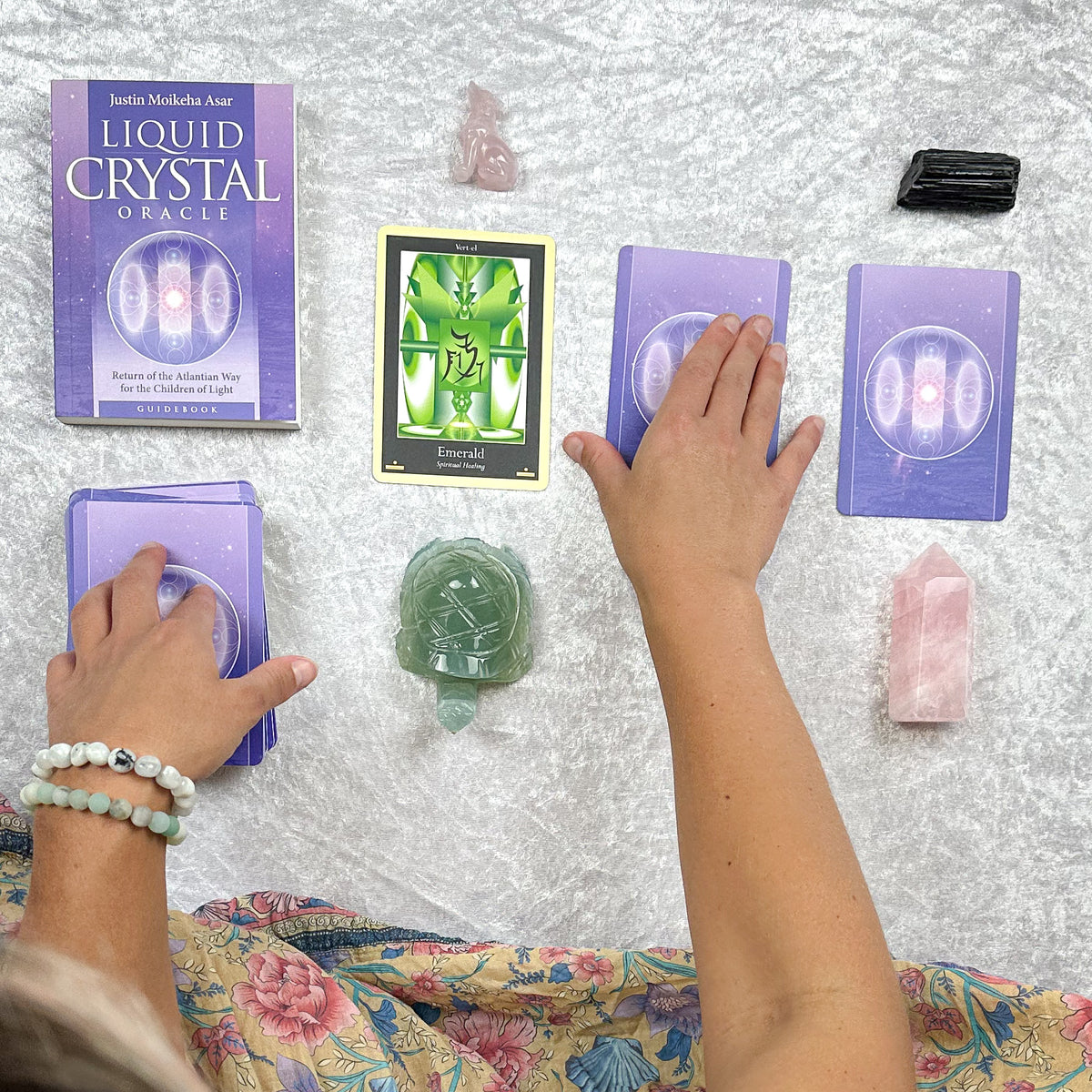 Crystal Insights Reading by Jess: Unlocking Liquid Crystals Oracle Wisdom