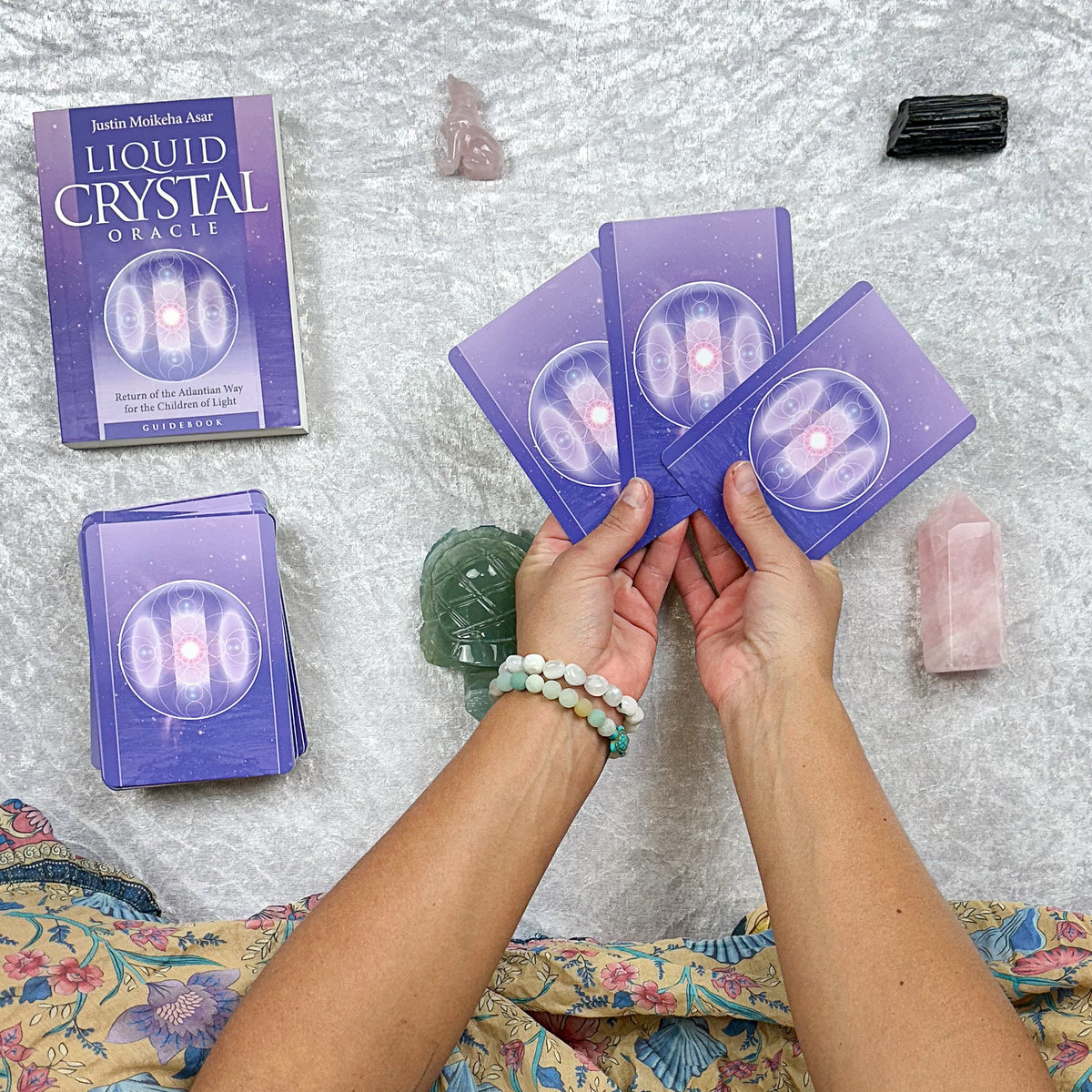 Crystal Insights Reading by Jess: Unlocking Liquid Crystals Oracle Wisdom