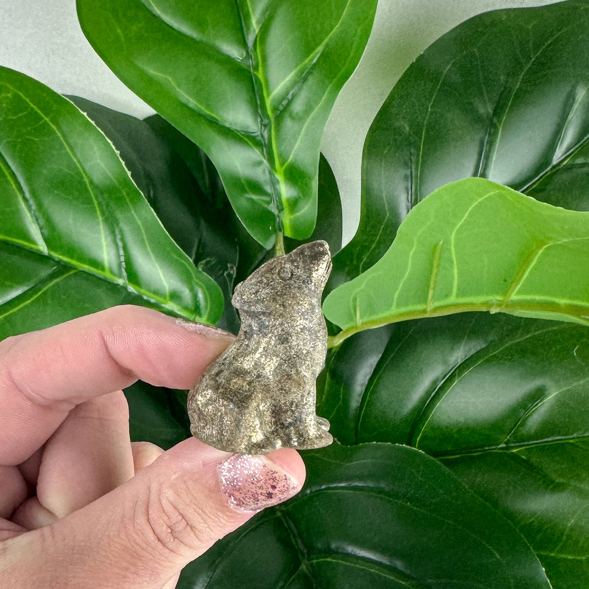 Rustic Pyrite Wolf Carving