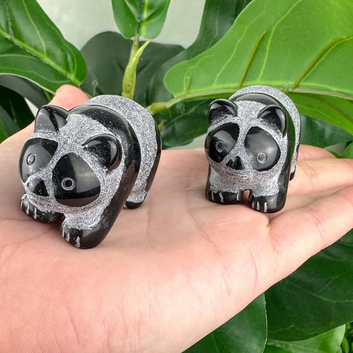 Obsidian Panda Carving – Hand-Carved Protection Totem (5cm)