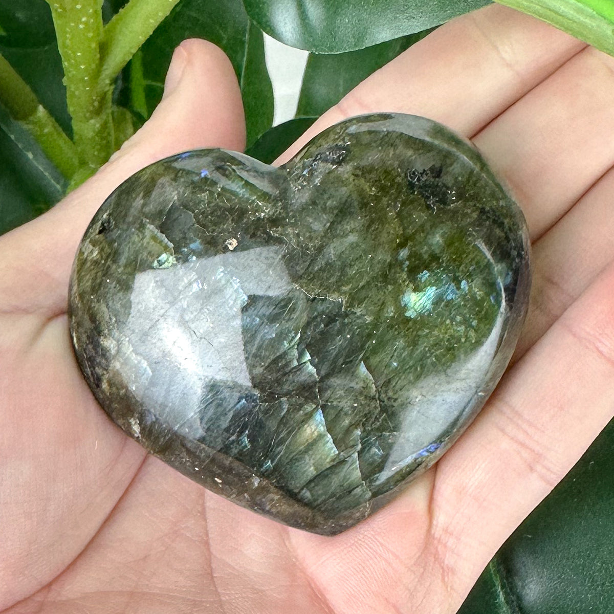 Labradorite Heart Crystal | Intuition, Magic & Protection