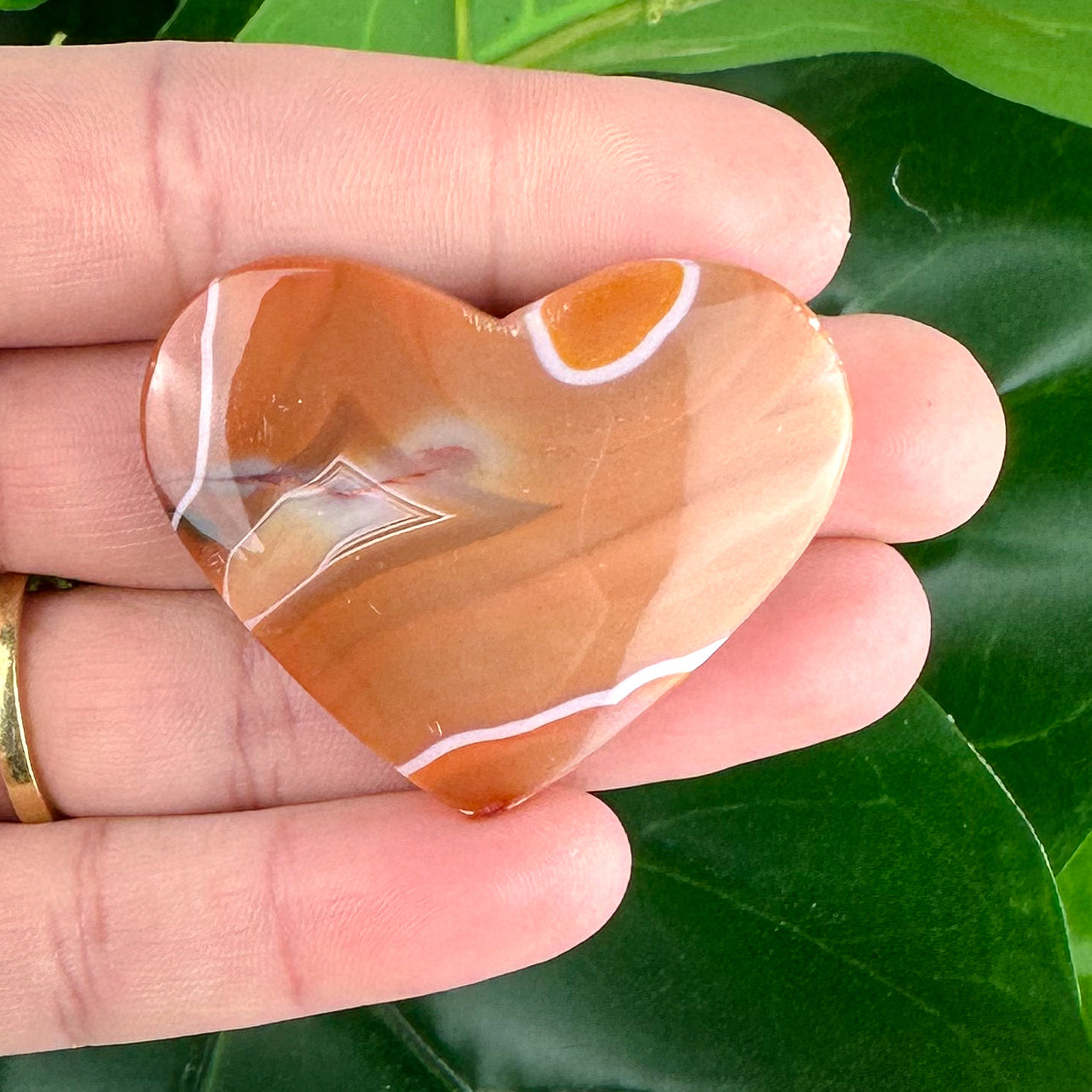 Mini Carnelian Heart Carving