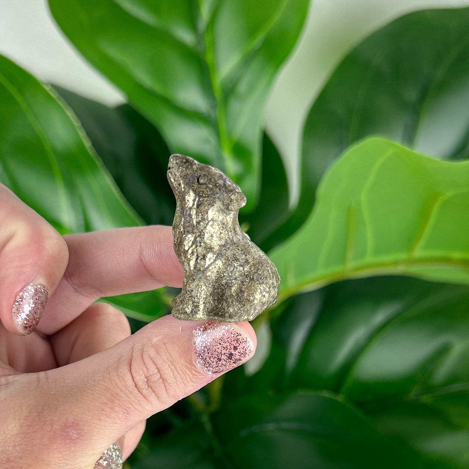 Rustic Pyrite Wolf Carving