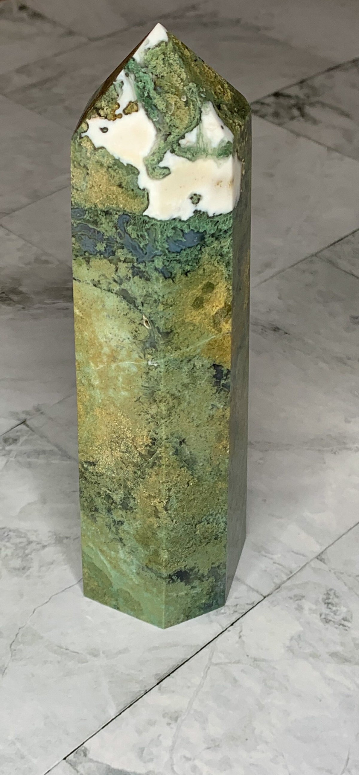 XL Natural Moss Agate Tower