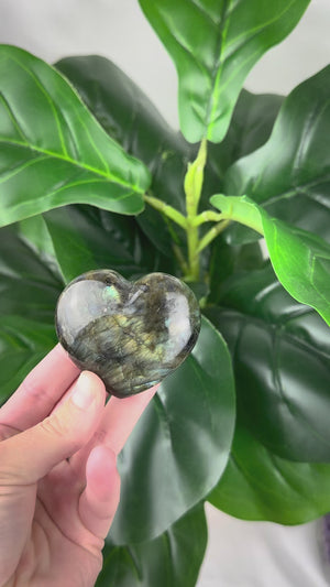 Labradorite Heart Crystal | Intuition, Magic & Protection