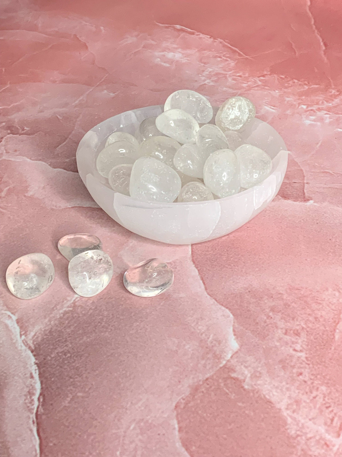 High Quality Clear Quartz Tumble Stone