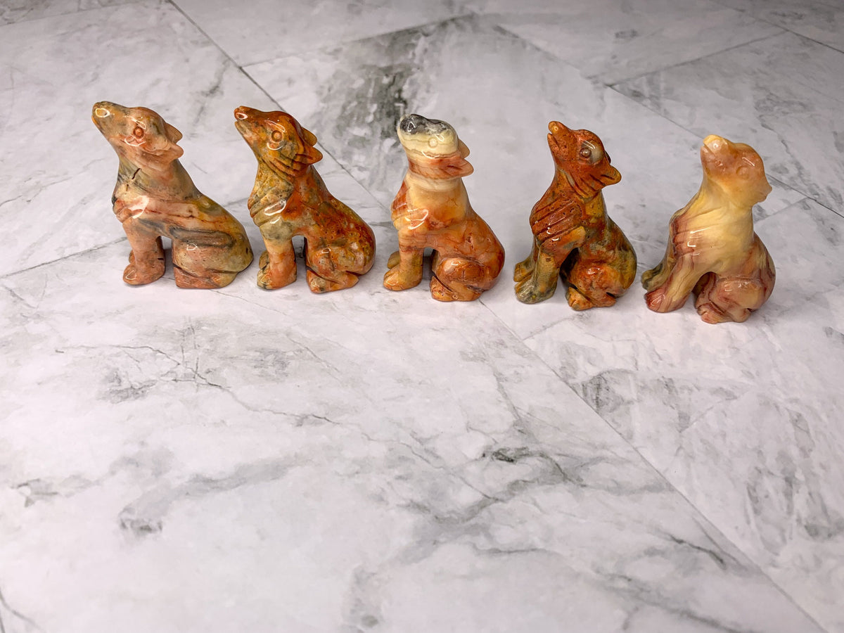 Crazy Lace Agate Wolf