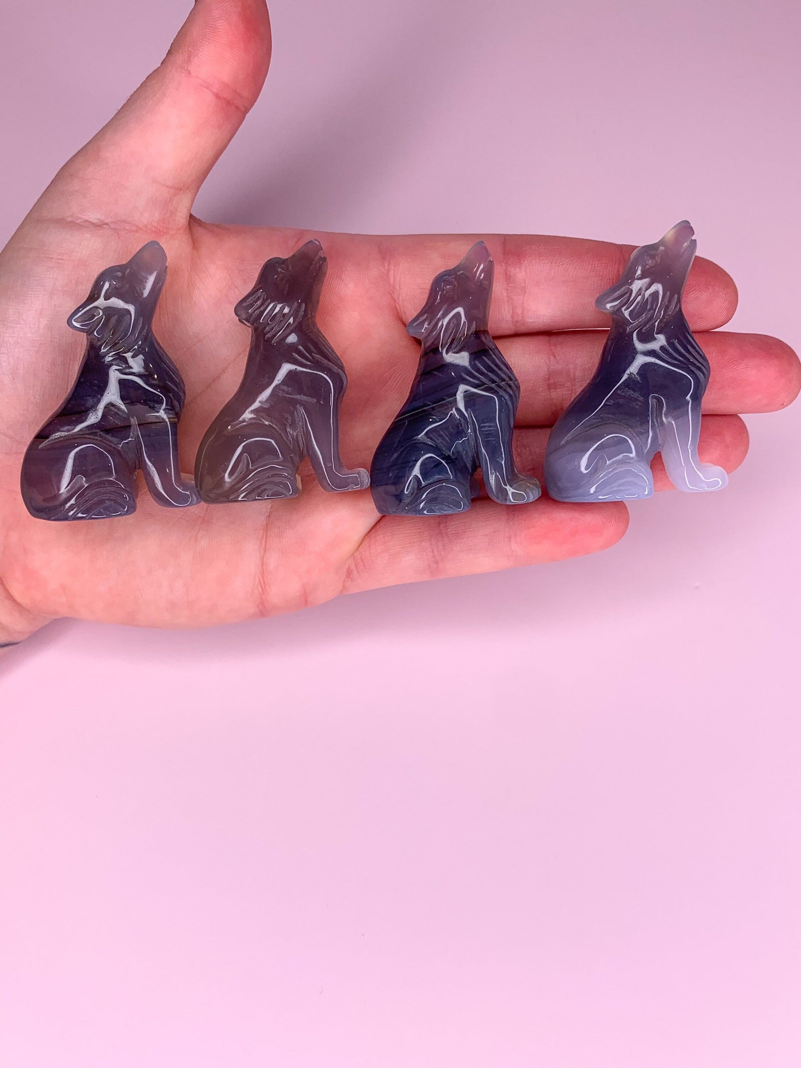 Smokey Agate Wolf Carving, Crystal Wolf Carving, Agate, Agate Wolf, Spirit Animal, Snow Agate Wolf, Calming, Everlasting Crystals Australia