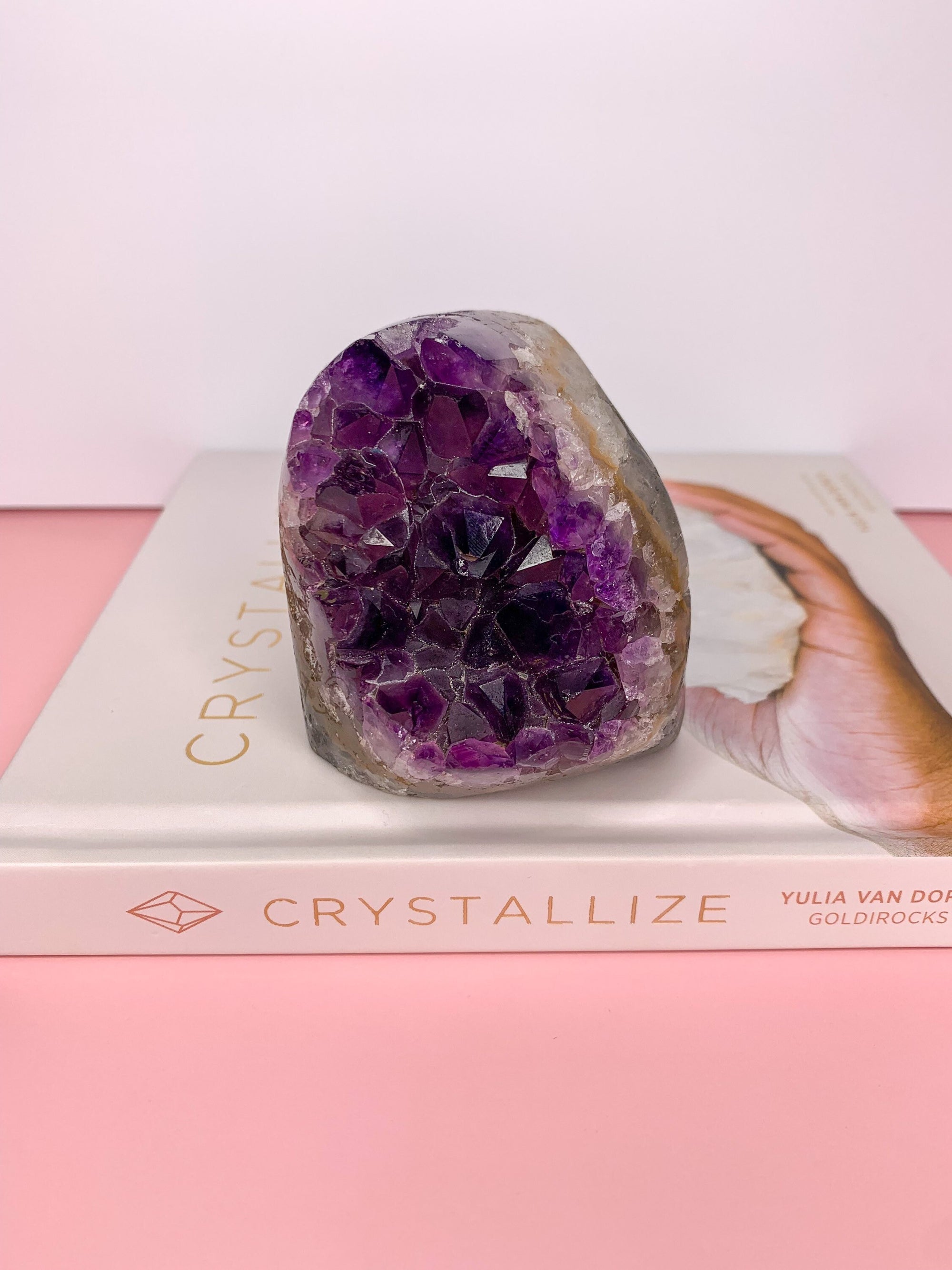 Amethyst Freestanding