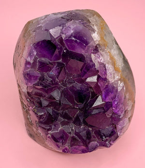 Amethyst Freestanding