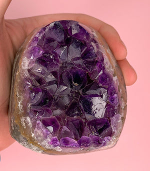 Amethyst Freestanding