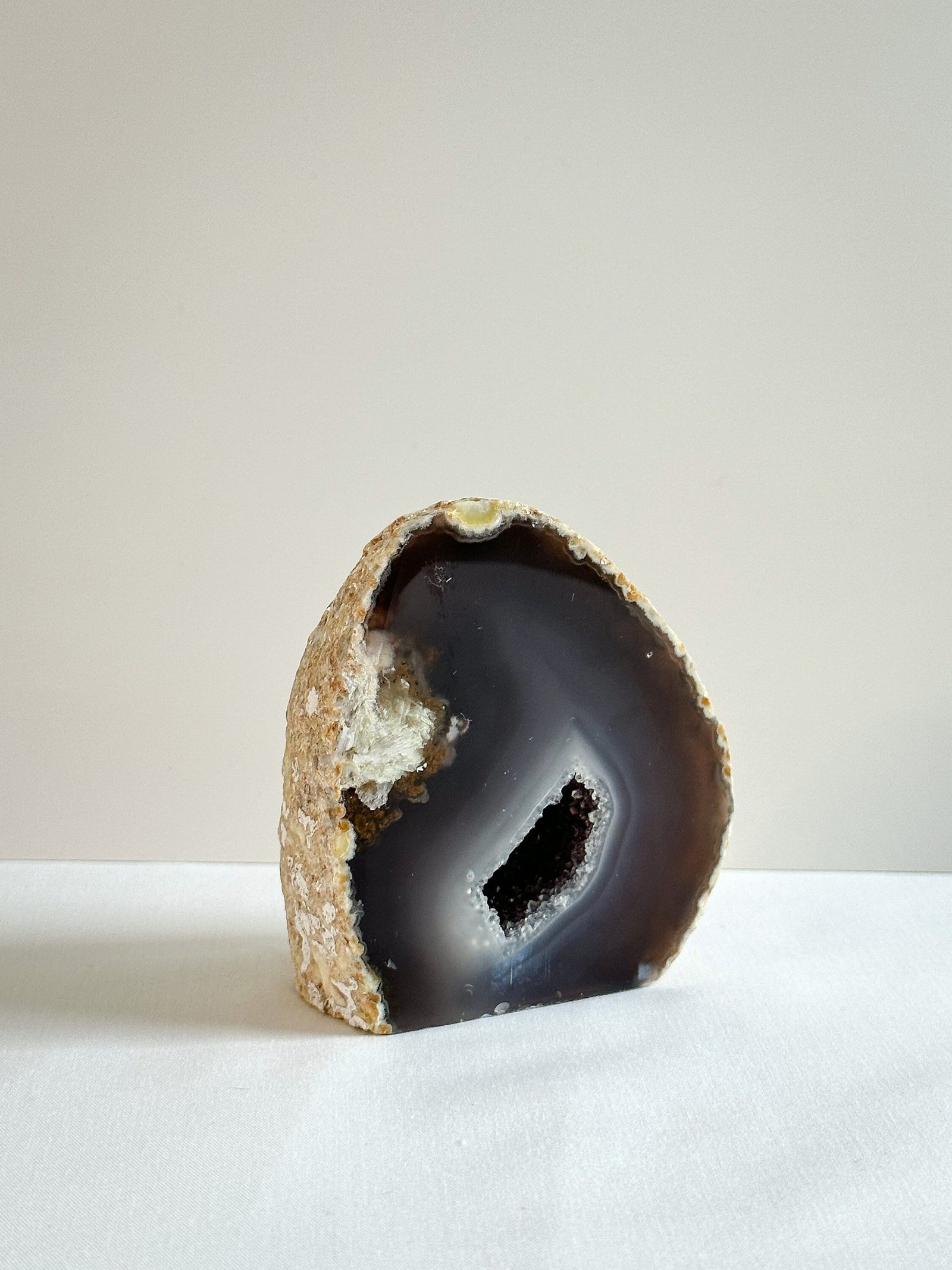 Agate Geode Natural Basecut, Agate Freeform Basecut, Mined Crystals, High Quality Agate